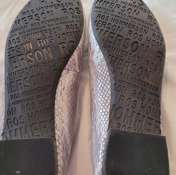 Shoes - Picture 4 of 8